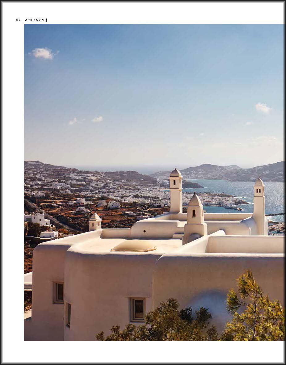  The Cyclades: Greek Island Paradise 