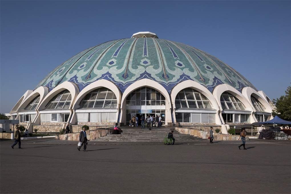  Soviet Asia_Damon Murray_9780995745551_D.A.P. ARTBOOK 