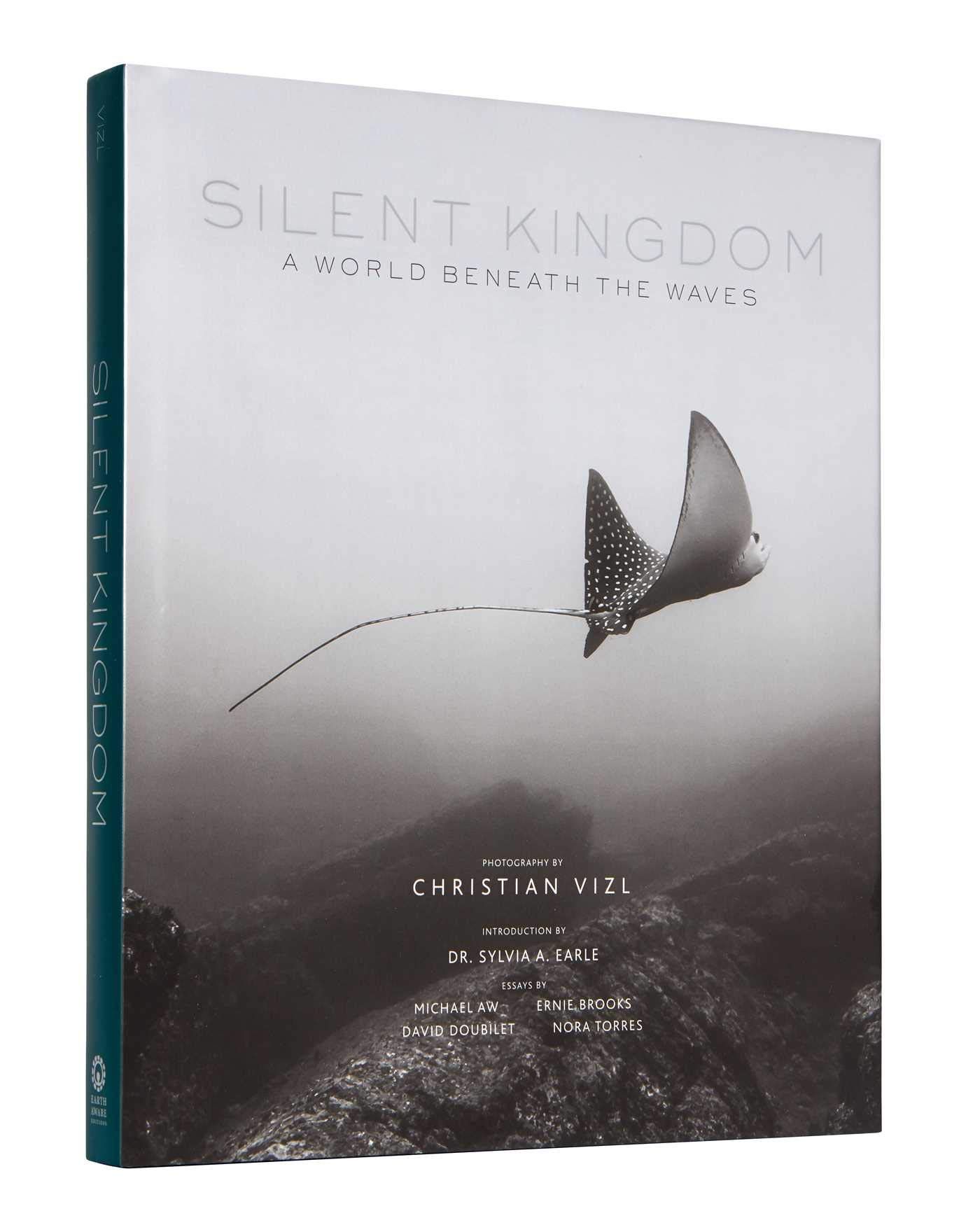  Silent Kingdom : A World Beneath the Waves_Christian Vizl_9781683835844_Earth Aware Editions 