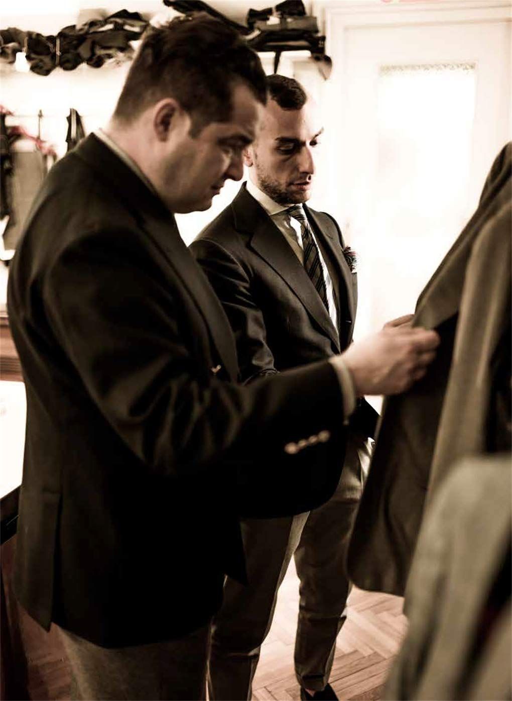  Italian Tailoring : A Glimpse into the World of Italian Tailoring 