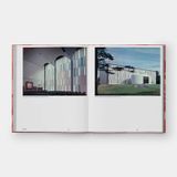  Philip Johnson_Ian Volner_9780714876825_Phaidon 