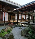  Houses and Gardens of Kyoto_Thomas Daniell _9784805310915_Tuttle Publishing 
