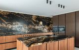 Tailor-Made  Kitchens_Wim Pauwels_9782875500984_WORDS & VISUALS PRESS PTE LTD 