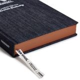  The Denim Manual : A Complete Visual Guide for the Denim Industry 
