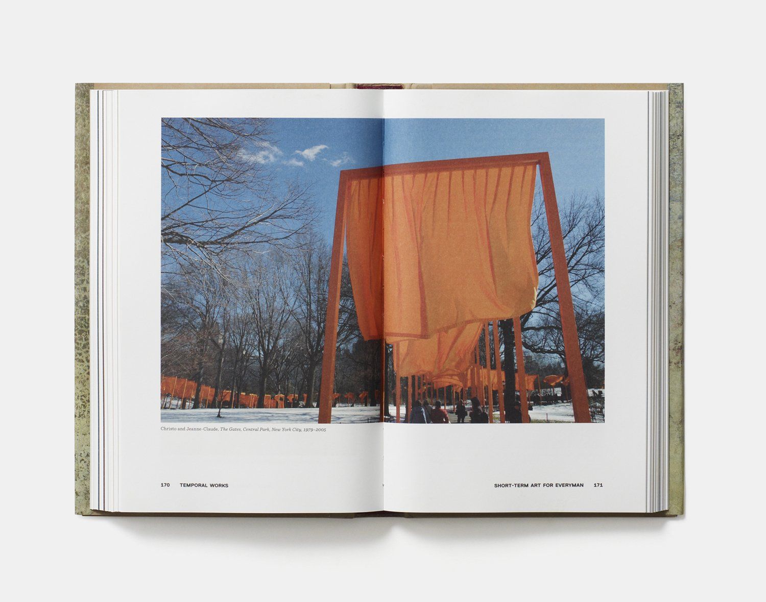  The Museum of Lost Art_Noah Charney_9780714875842_Phaidon Press Ltd 