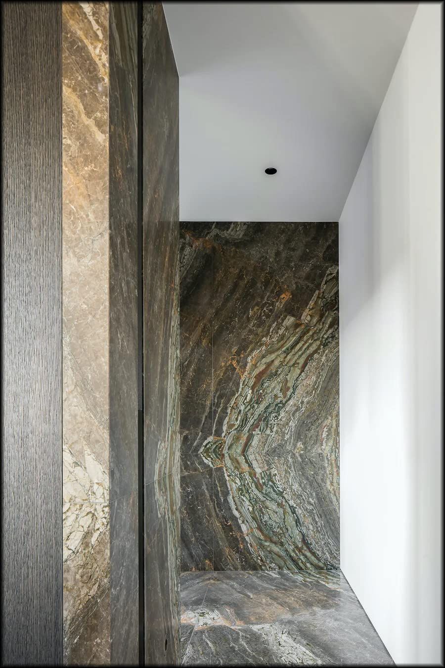  Nec Plus Ultra: The Beauty of Natural Stone in Private Residences 