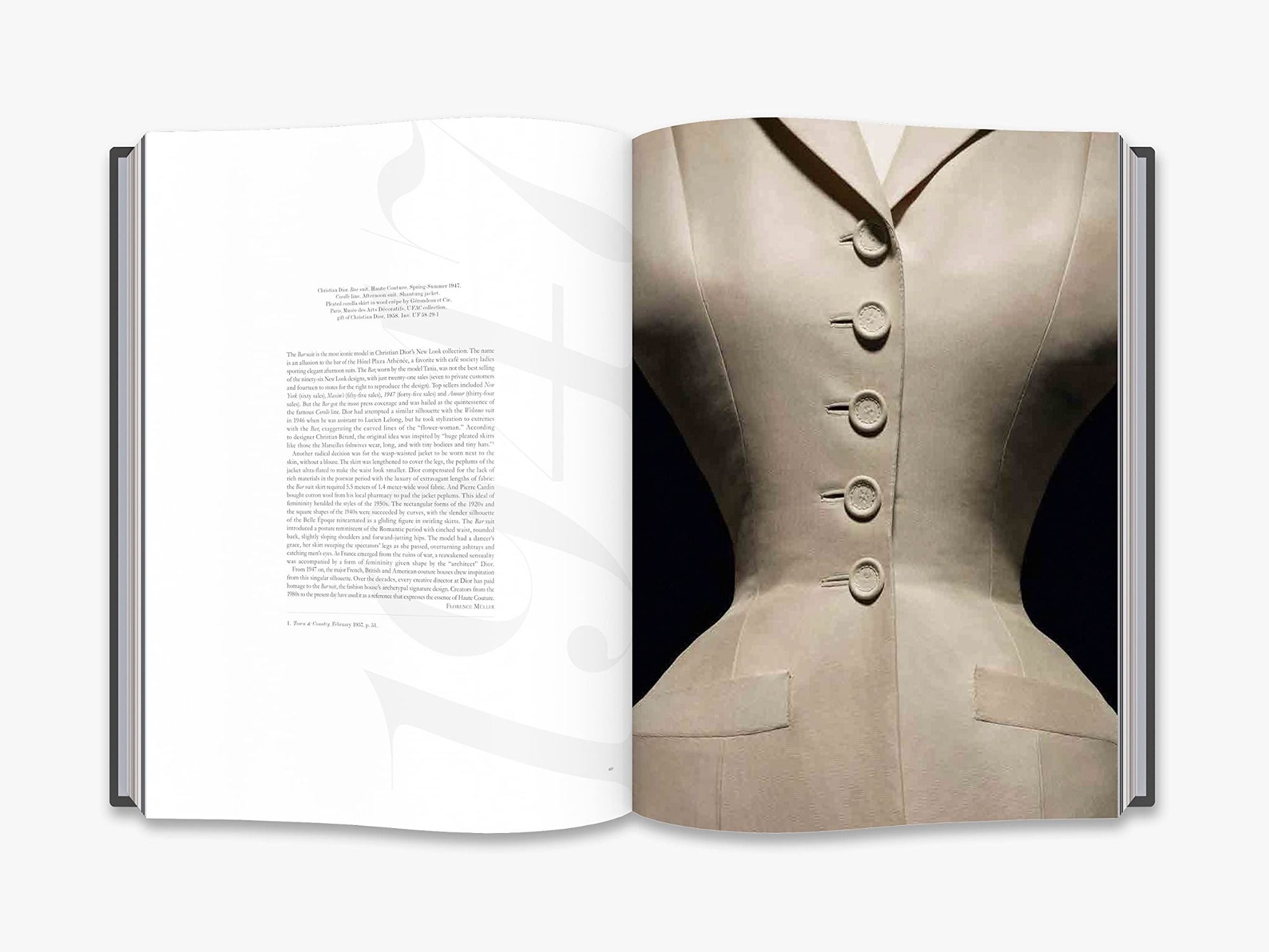  Christian Dior: Designer Of Dreams_Florence Muller_9780500021545_Thames & Hudson Ltd 