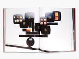  Chanel. The Allure of Makeup 