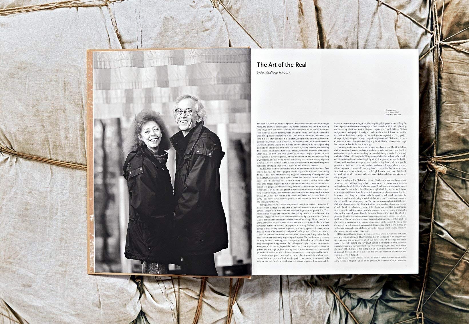  Christo and Jeanne-Claude. Updated Edition_Paul Goldberger_9783836566995_Taschen GmbH 