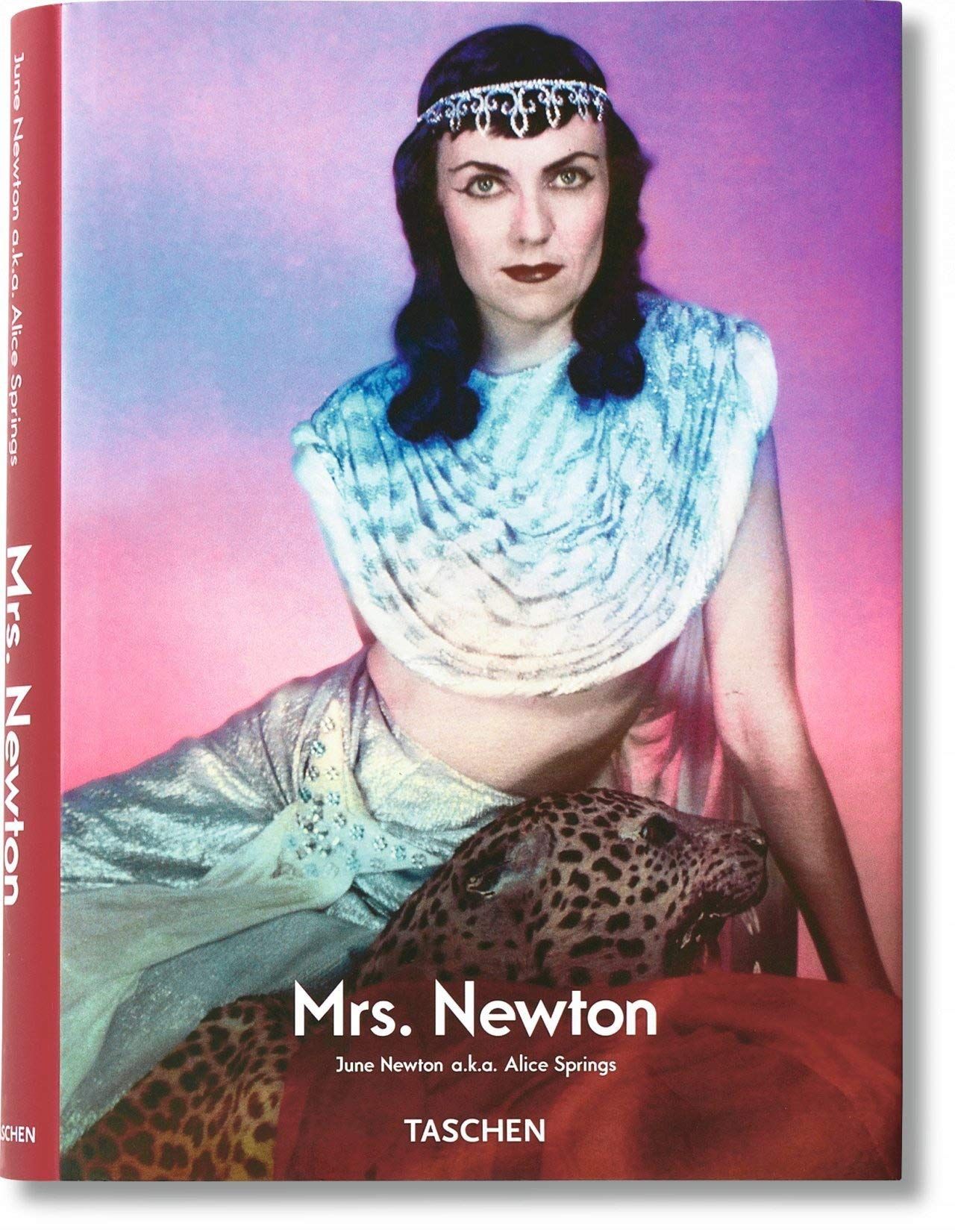  Mrs. Newton_June Browne_9783822830574_Taschen GmbH 