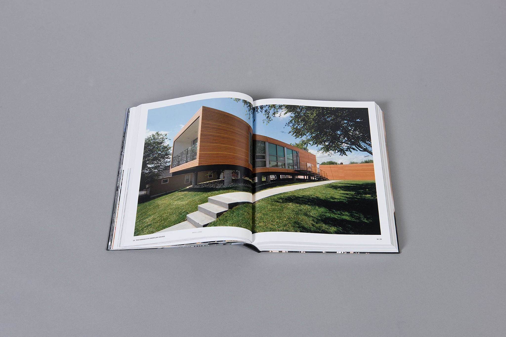  Studio 804 : An Architectural Experience_Dan Rockhill_9781946226211_Oscar Riera Ojeda Publishers Limited 