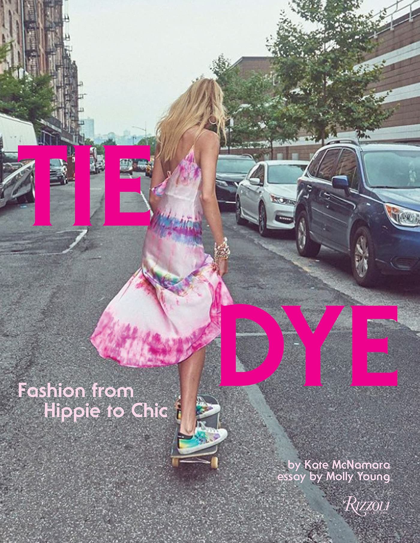  Tie Dye : Fashion From Hippie to Chic 