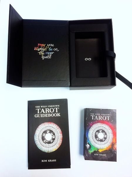 Wild Unknown Tarot Deck and Guidebook (Official Keepsake Box Set)