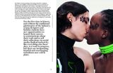  Emotion : Fashion in Transition_Kaat Debo_9789401476041_Lannoo 