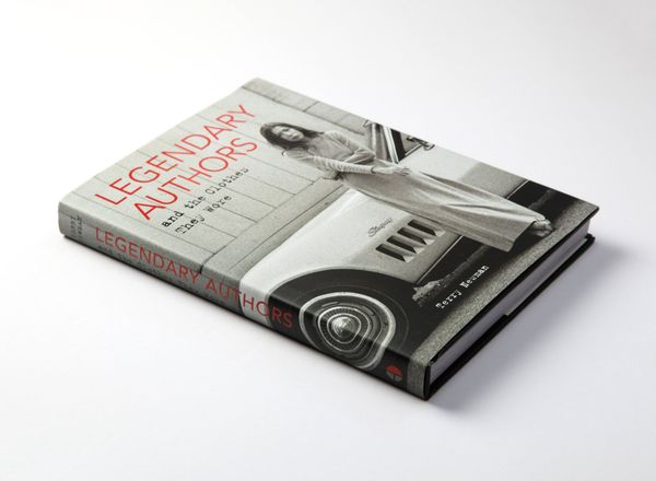 Legendary Authors and the Clothes They Wore_Terry Newman_9780062428301_HarperCollins