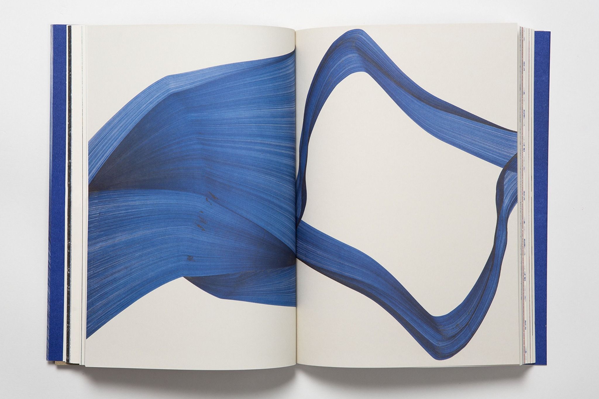  Ballpoint Trent Morse_Trent Morse_9781780678528_Laurence King Publishing 