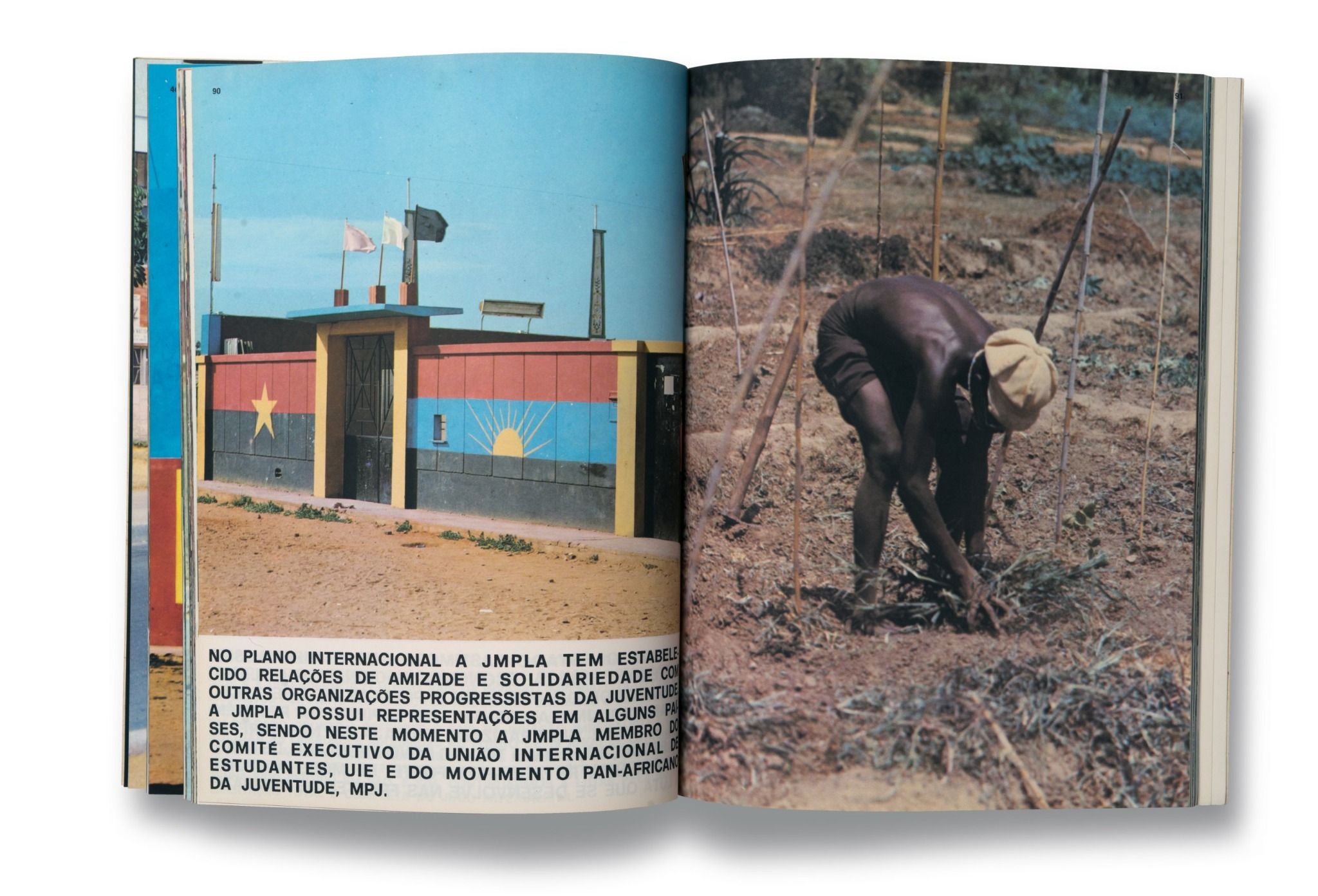  The Photobook: A History Volume III_Gerry Badger ,  Martin Parr_9780714866772_Phaidon Press Ltd 