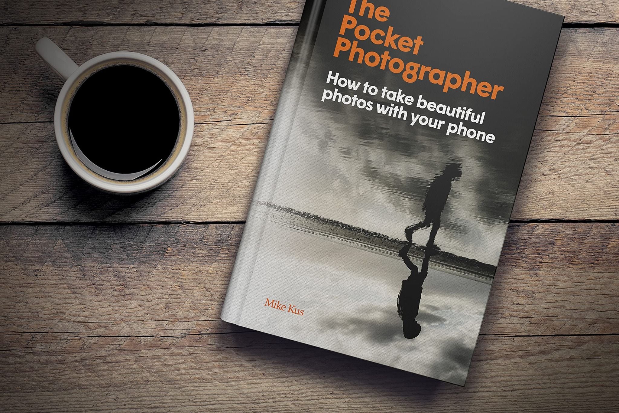  The Pocket Photographer_Mike Kus_9781913947682_Laurence King Publishing 