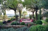  A House Party in Tuscany 