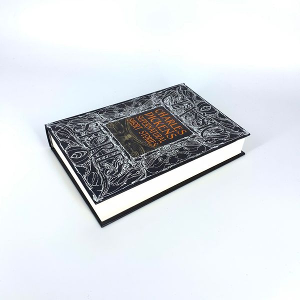 Charles Dickens Supernatural Short Stories : Classic Tales_Charles Dickens_9781839641930_Flame Tree Publishing