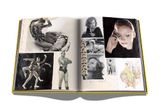  Beaton: the Art of the Scrapbook 