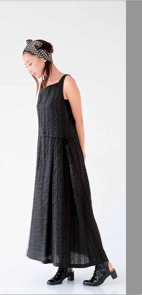 Basic Black - 978-4805313084