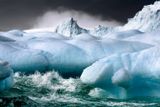  Antarctica : The Waking Giant_Sebastian Copeland_9780847868865_Rizzoli International Publications 