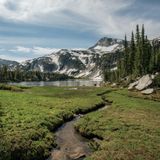  Hiking Trails of the Pacific Northwest_Bart Smith_9780847867660_Rizzoli International Publications 