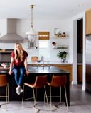  House Story : Insider Secrets to the Perfect Home Renovation_Jasmine Roth_9781984859174_Penguin Random House 