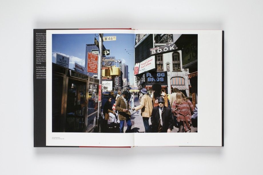  Bystander : A History of Street Photography_ Colin Westerbeck_9781786270665_Laurence King Publishing 