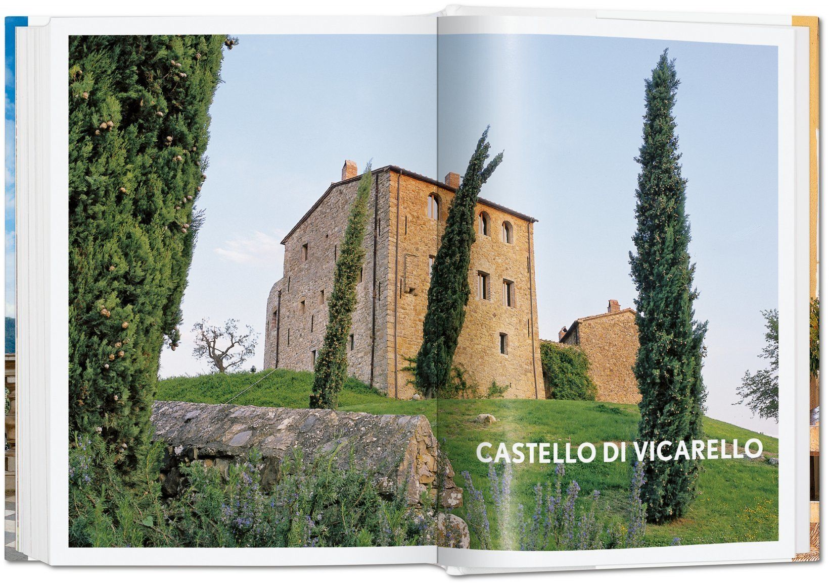  Living in Tuscany_Barbara & Rene Stoeltie_9783836572880_Taschen GmbH 