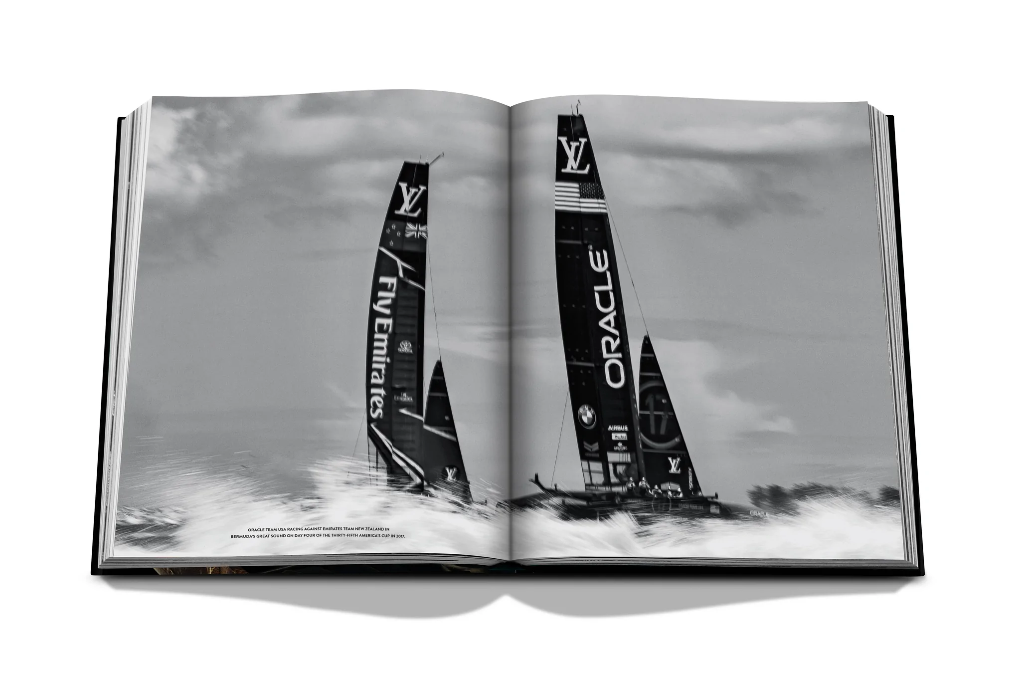  Louis Vuitton: Trophy Trunks 