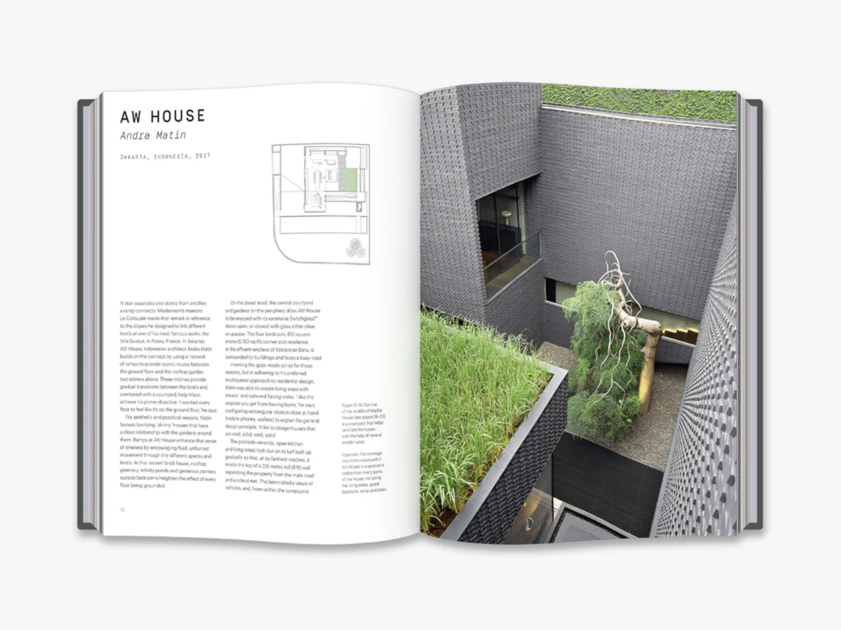  Courtyard Living : Contemporary Houses of the Asia-Pacific_Charmaine Chan_9780500519202_Thames & Hudson Ltd 