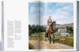  Her Majesty. A Photographic History 1926-Today_Christopher Warwick_9783836584685_Taschen GmbH 