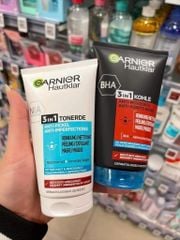 Sữa rửa mặt Garnier Skin Active