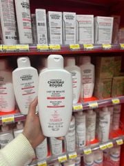 Kem dưỡng thể Chateau Rouge Paris Lait De Beaute kích trắng da của hãng Dược mỹ phẩm Pháp
