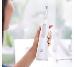 Tăm nước Oral-B AquaCare 6 Pro-Expert