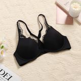  Áo cài trước viền ren A1005 