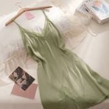 Váy lụa xẻ D1028 có đệm ngực 