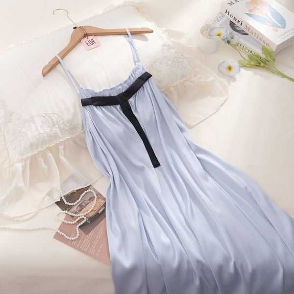  Váy lụa dây D319 