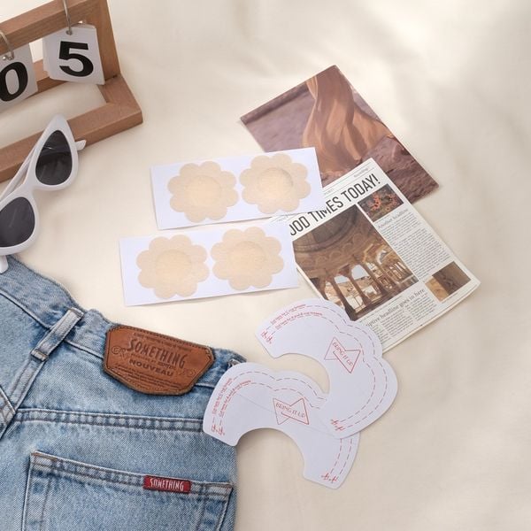  Dán kéo ngực Bare-lifts 