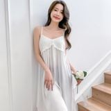  Váy lụa OV xếp ly D237 