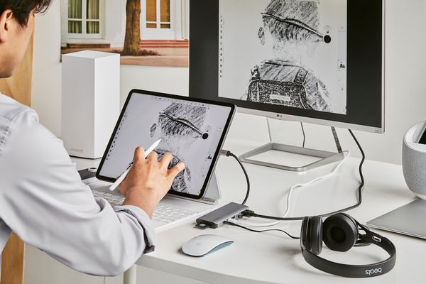Hub chuyển đổi Belkin 7 trong 1 USB-C Multiport - HDMI 4K 30Hz, 100W PD, 2xUSB-A 3.0, 3.5 mm audio, SD 3.0,microSD 3.0