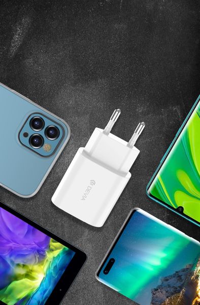 Sạc nhanh Devia Rocket Series USB-C PD 20W - Hàng chính hãng