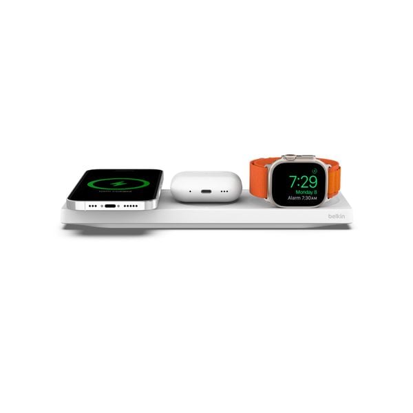 Đế sạc không dây 3 trong 1 BOOST↑CHARGE™ PRO MagSafe 15W, loại nằm, kèm sạc