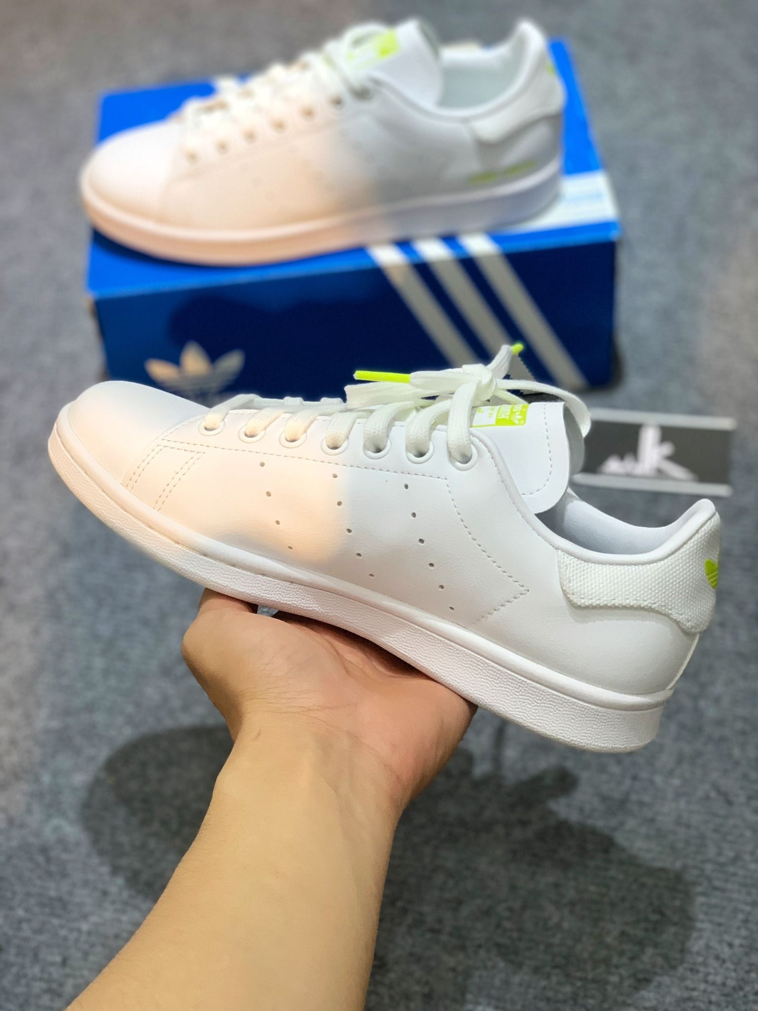  H00327 Stan Smith Primegreen White 