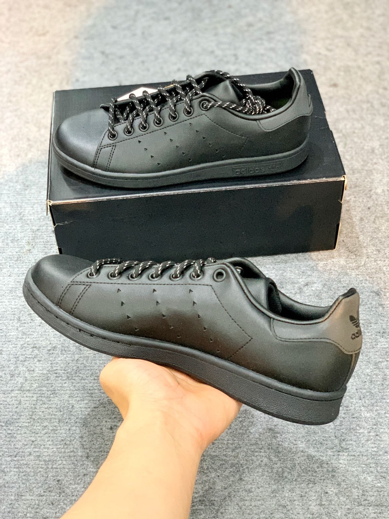  GY4980 Stan Smith Pharrell Black Future 