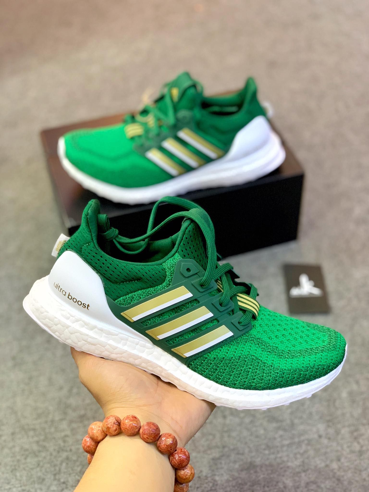 juju ultraboost