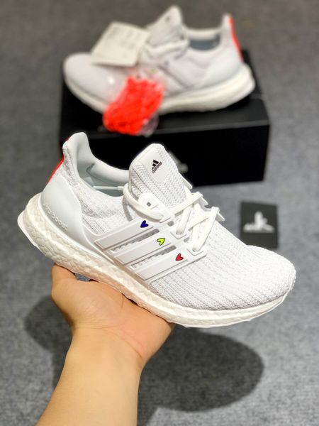  GZ9232 Ultraboost 4.0 DNA White Hearts 