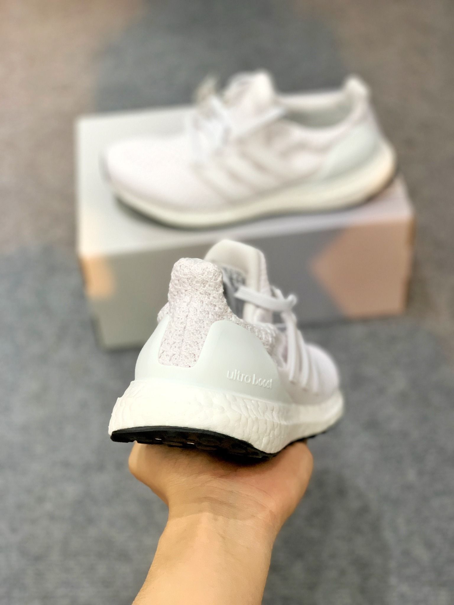  GV8747 Ultraboost 5.0 DNA Triple White 